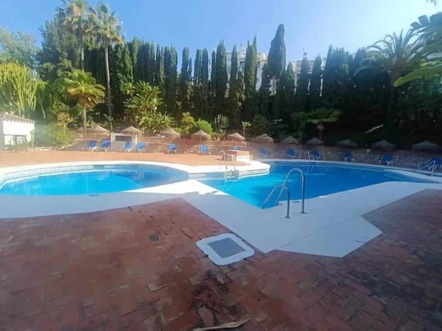 Marbella Mijas Costa Las Chapas Cabopino Playa Y Golf
